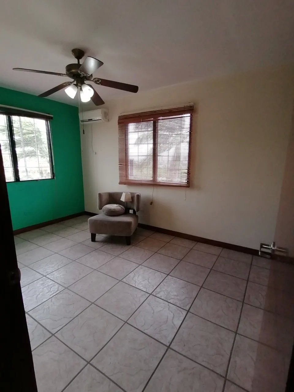Se vende casa en villa lucre