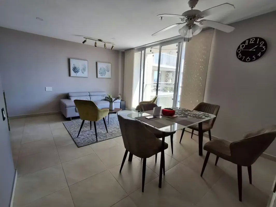Alquiler de apartamento amueblado en ph portoalegre, villa lucre