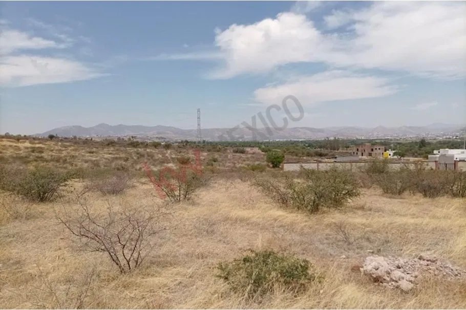 Excelente terreno en venta en ex hacienda de cuevas, guanajuato.