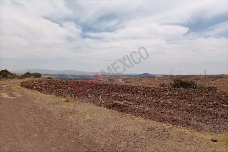 Excelente terreno en venta en ex hacienda de cuevas, guanajuato.