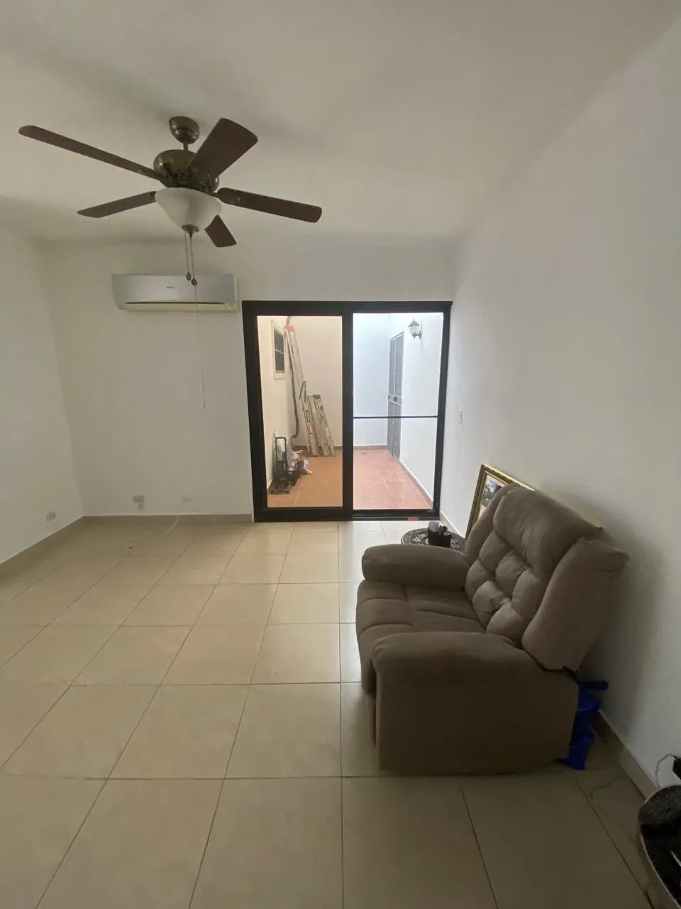 Casa en alquiler en castilla de oro, condado del rey