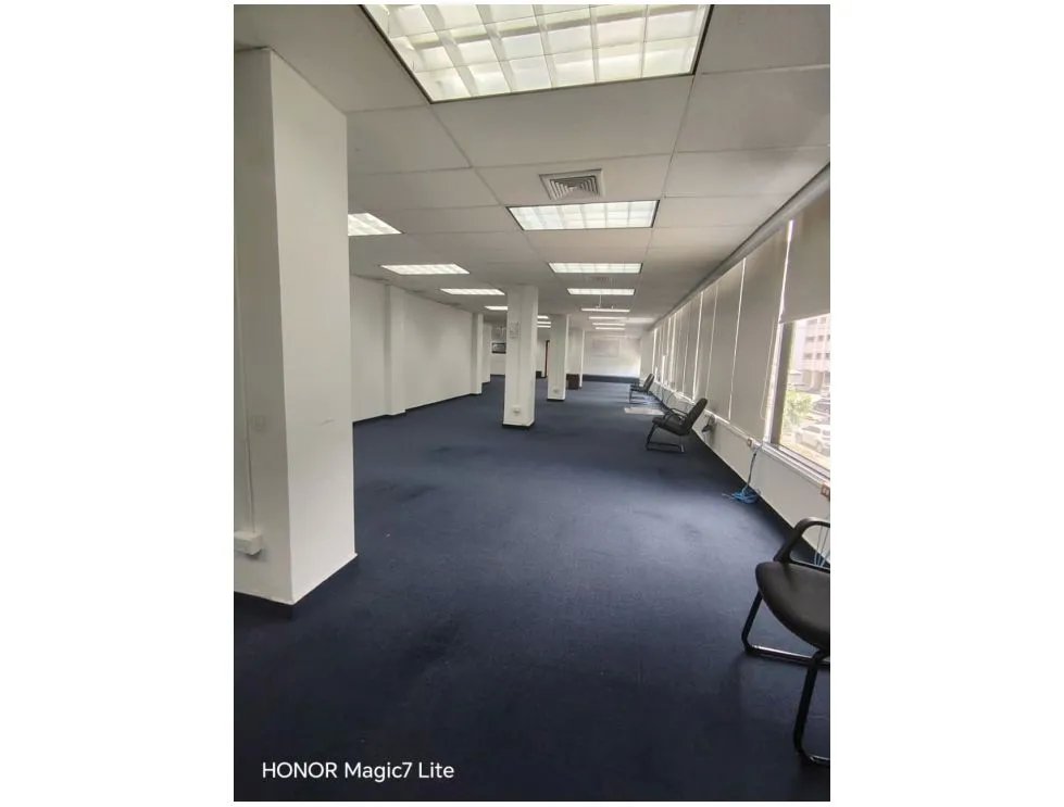 Alquiler de oficina 785m2 en edificio beta continental, obarrio