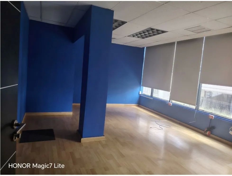 Alquiler de oficina 785m2 en edificio beta continental, obarrio