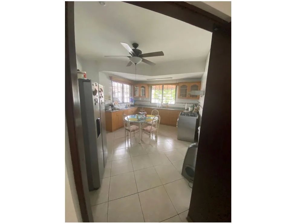 Casa en alquiler en castilla de oro, condado del rey
