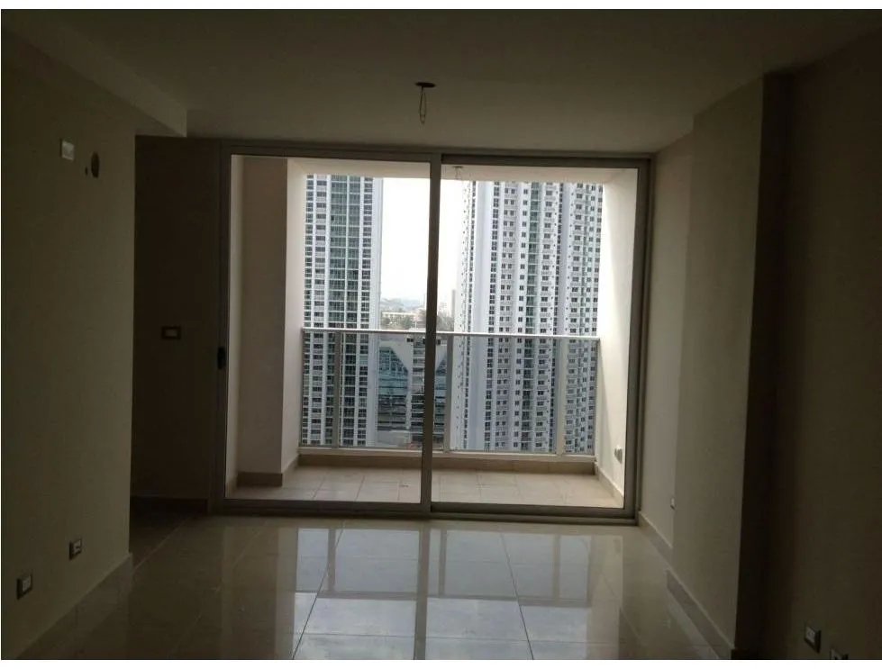 Venta de apartamento en ph rokas  condado del rey