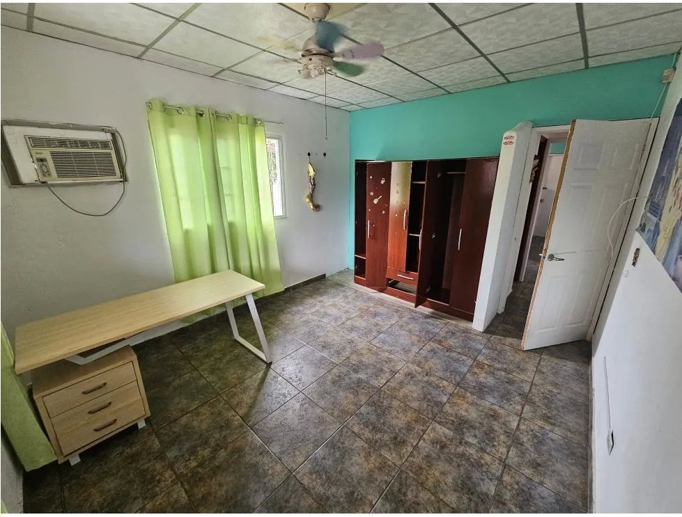 Alquiler de casa en barriada los pinos, las tablas