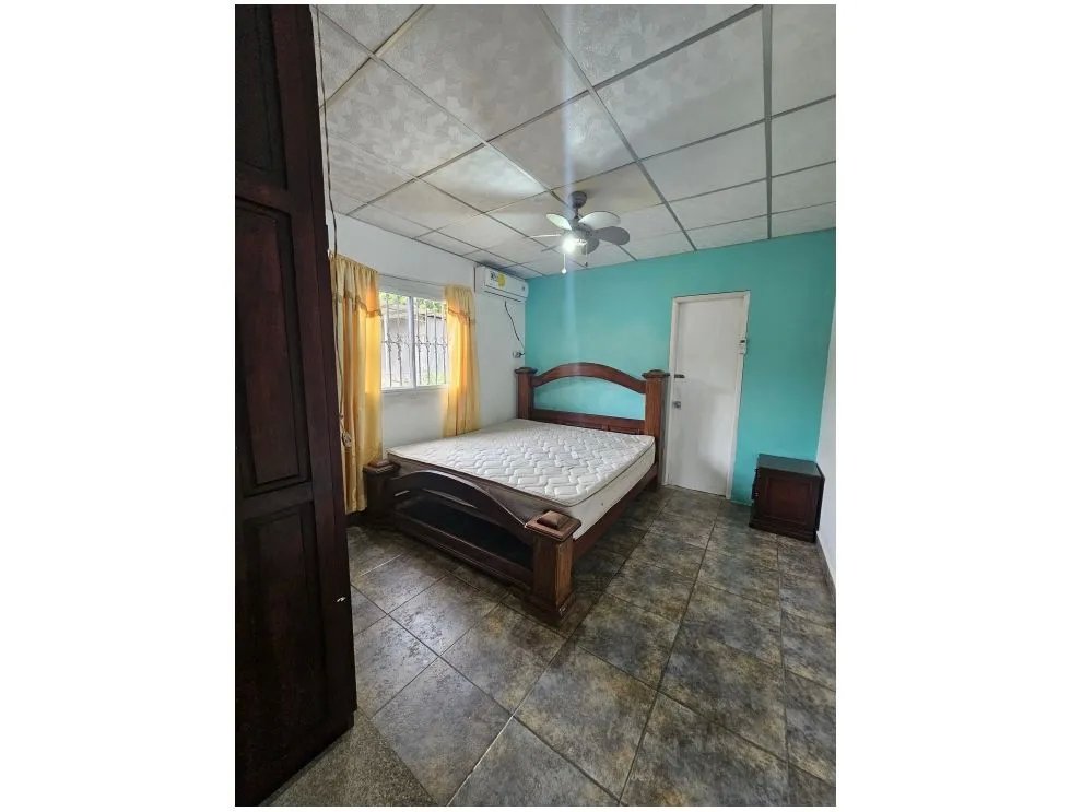 Alquiler de casa en barriada los pinos, las tablas