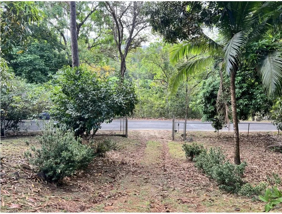Venta de terreno con casa frente al río pacora, vía hacia san miguel