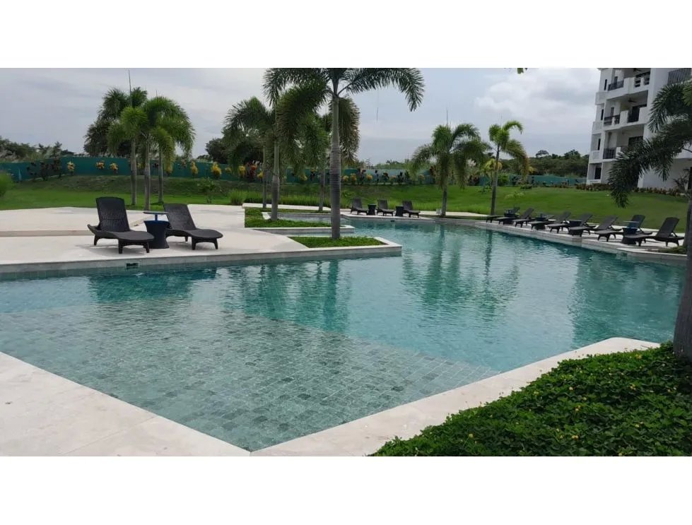 Venta de apartamento con vista al mar en ph playa del sol, san carlos