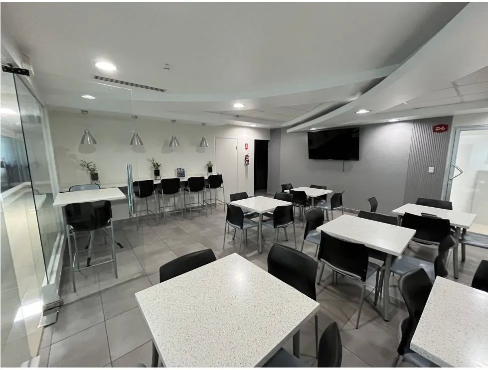 Alquiler de oficina en ocean business plaza, marbella