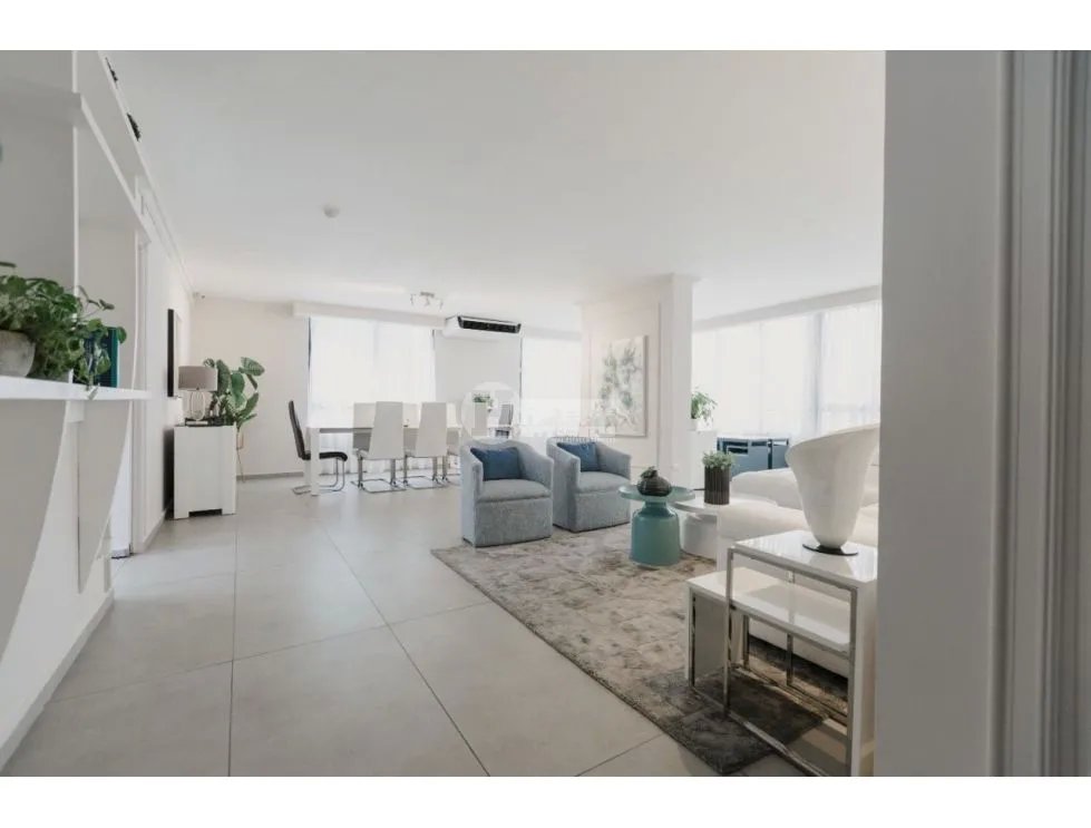 Venta de apartamento en ph prestanza