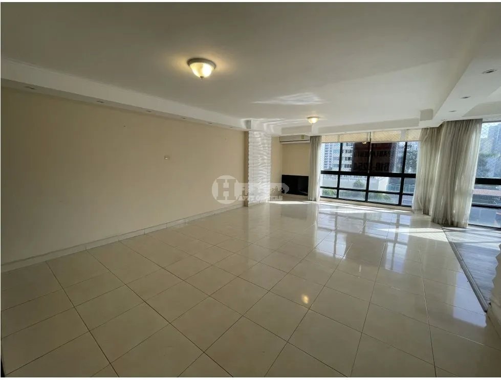 Alquiler de apartamento ph aranjuez via argentina