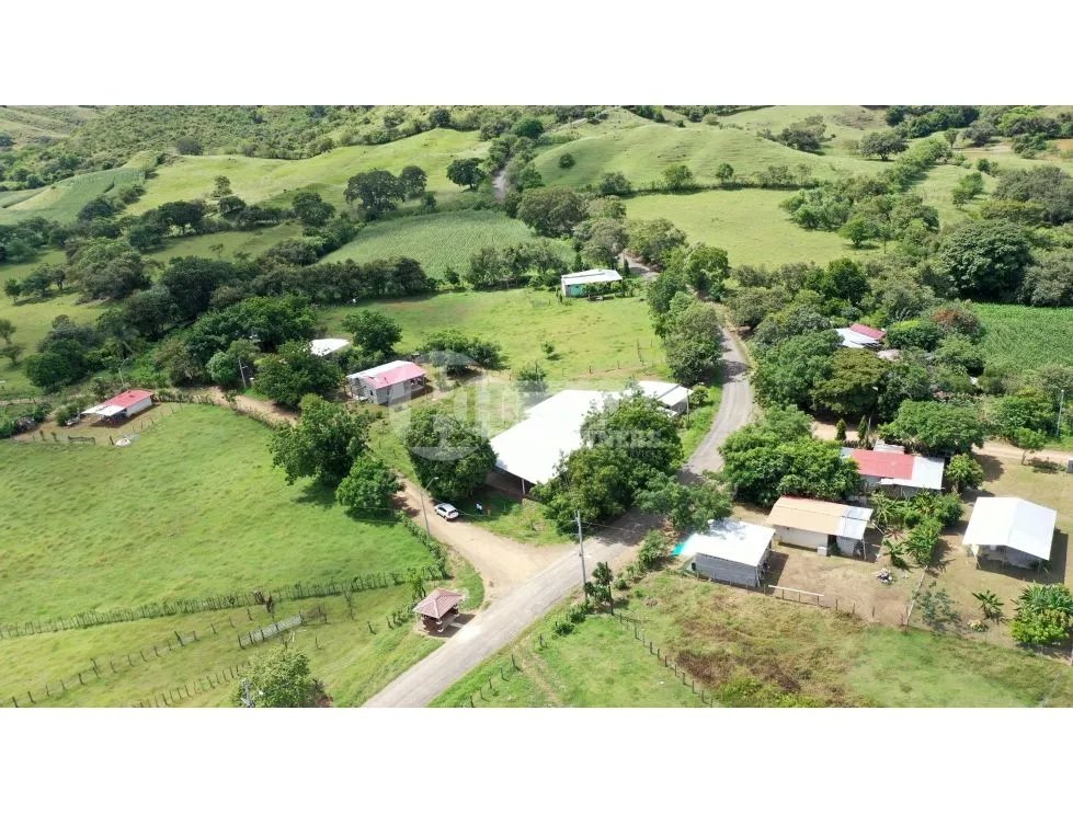 Venta de local comercial en el hato, guararé