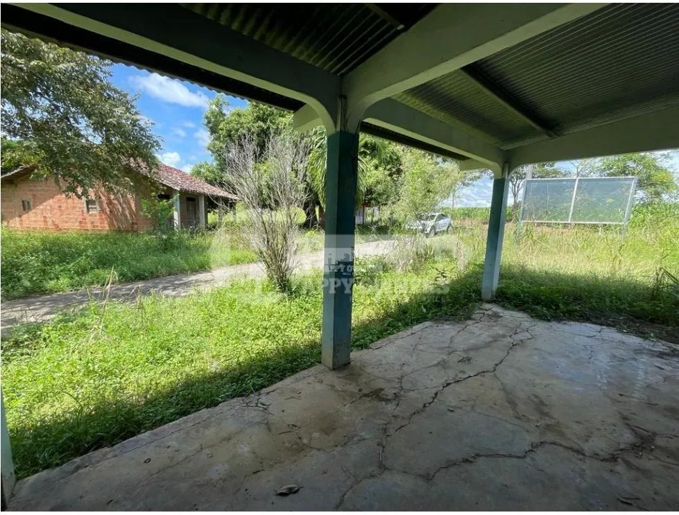 Venta de casa con terreno en guararé