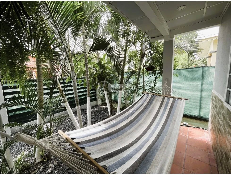 Se vende casa amueblada en las tablas.