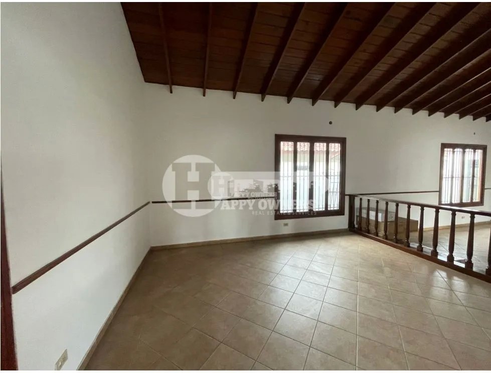 Venta de casa en villa de las fuentes 2, betania