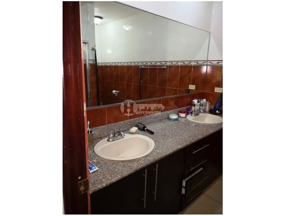 Venta de casa en corpus christi, los santos