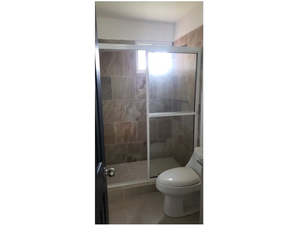 Venta de casa en villas de la colonia, chame