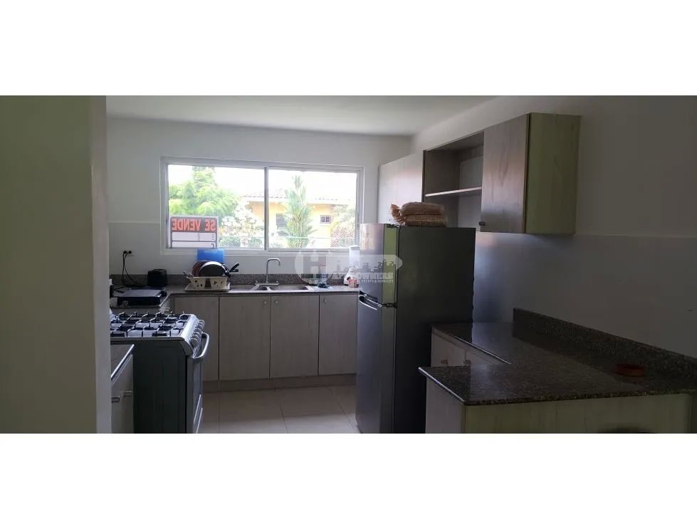 Venta de casa en villas de la colonia, chame