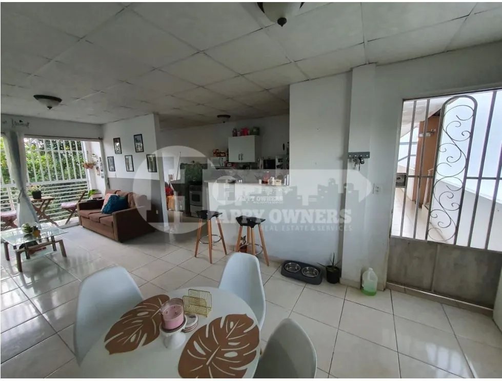 Venta de apartamento en ph ambar, la florida pedregal.