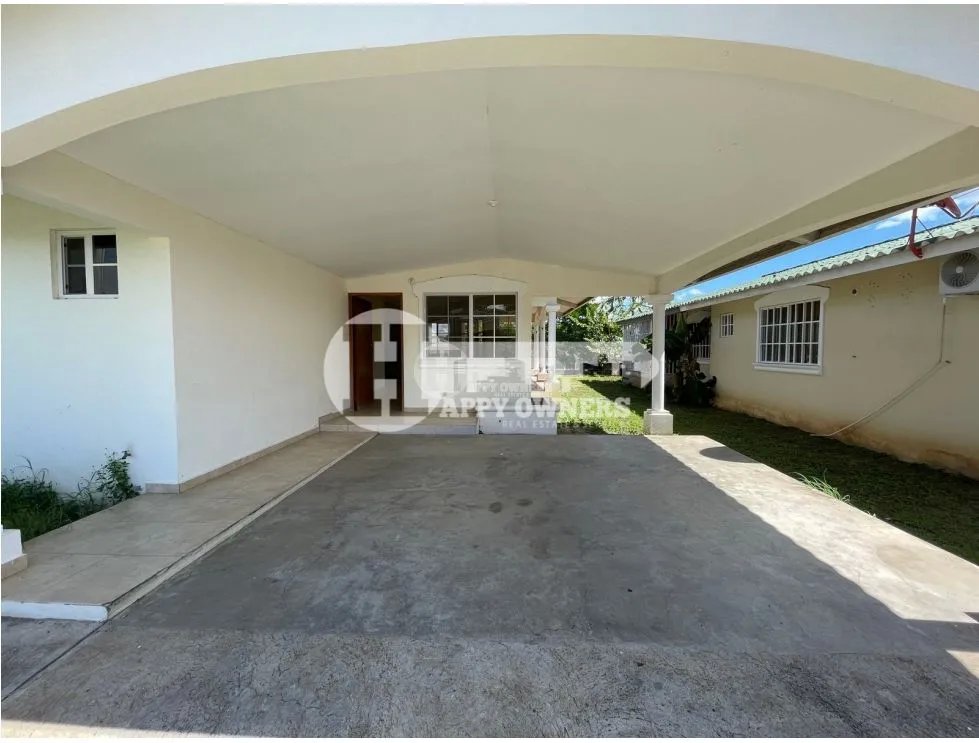 Se vende casa en mirador del bosque
