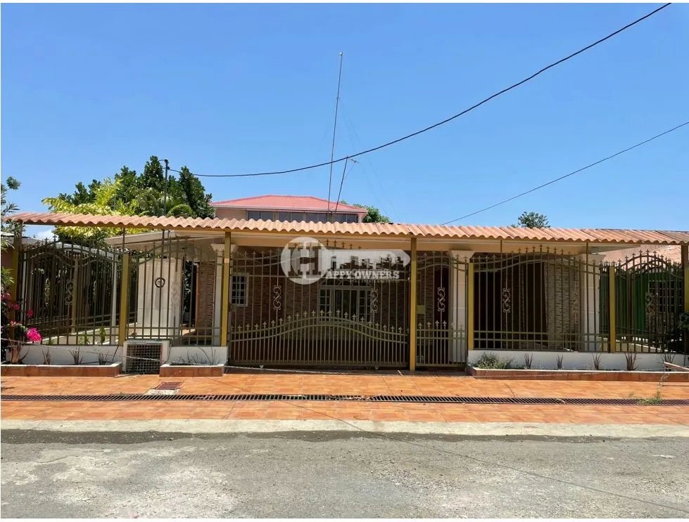 Vendo casa en las tablas, residencial europa.