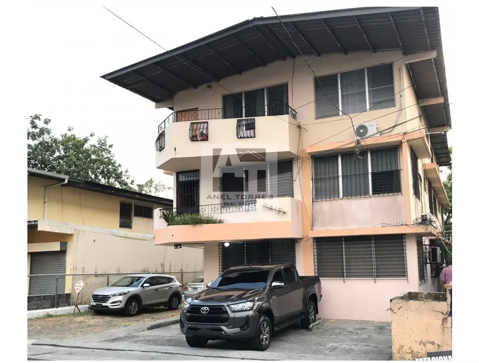 Se vende edificio daysi en betania, el ingenio.