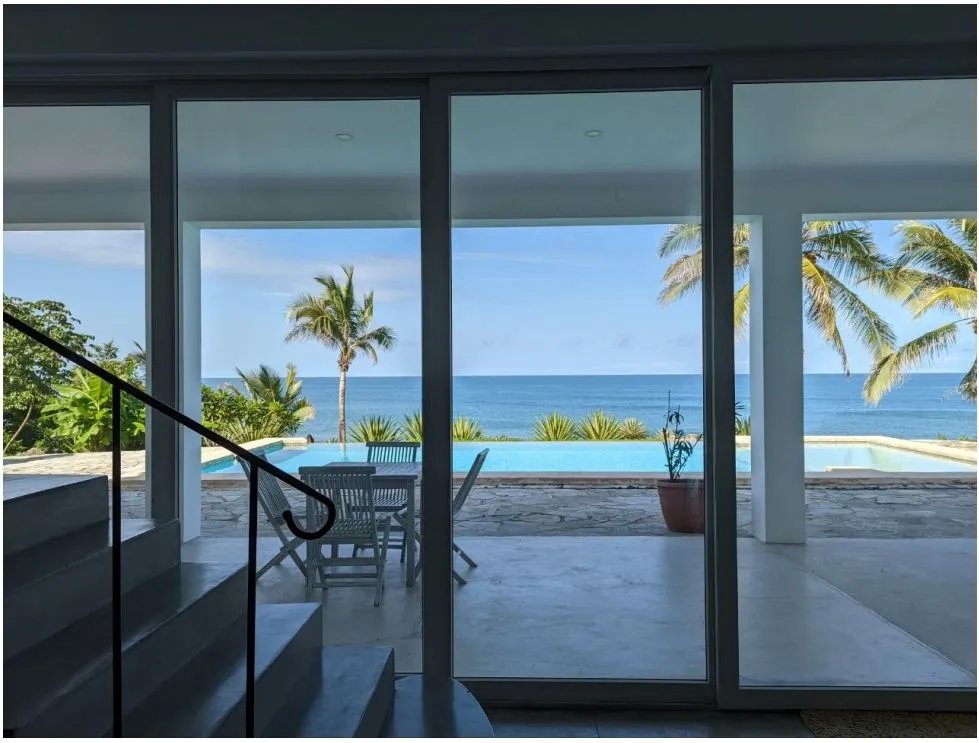 Venta de casa de lujo frente al mar en pedasí  andromeda