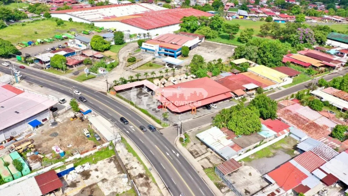Venta de terreno comercial sobre la vía josé agustín arango