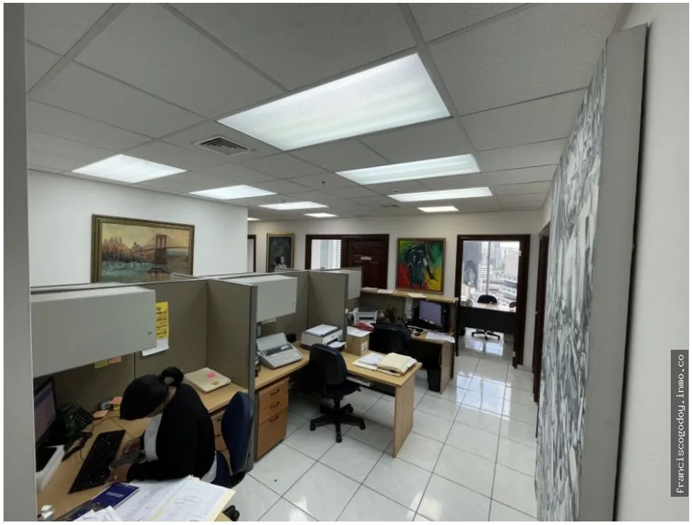 Oficina en venta en avenida balboa
