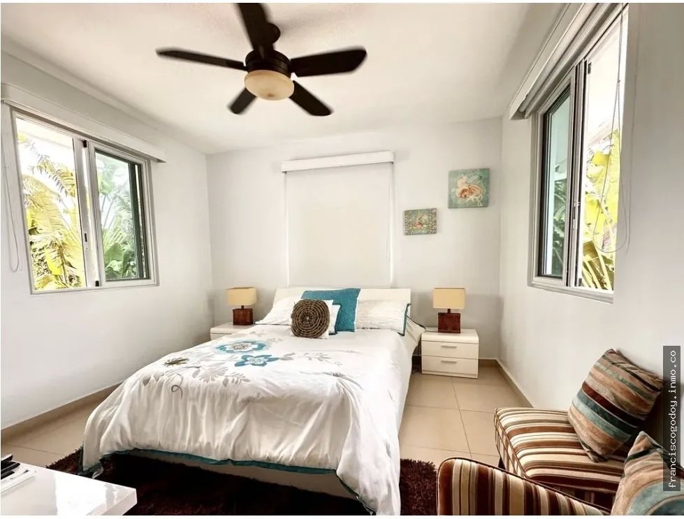 Venta de villa con piscina y vista al mar - bijao