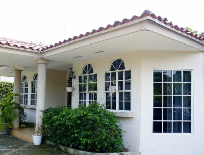 14011 - Las cumbres - houses