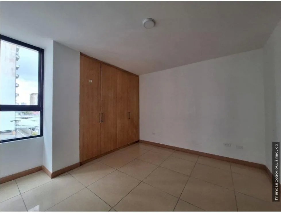 Apartamento en venta condado del rey