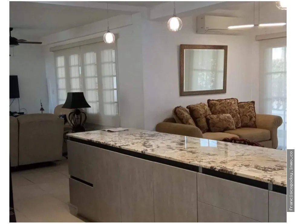 Venta de casas adosadas en vista mar