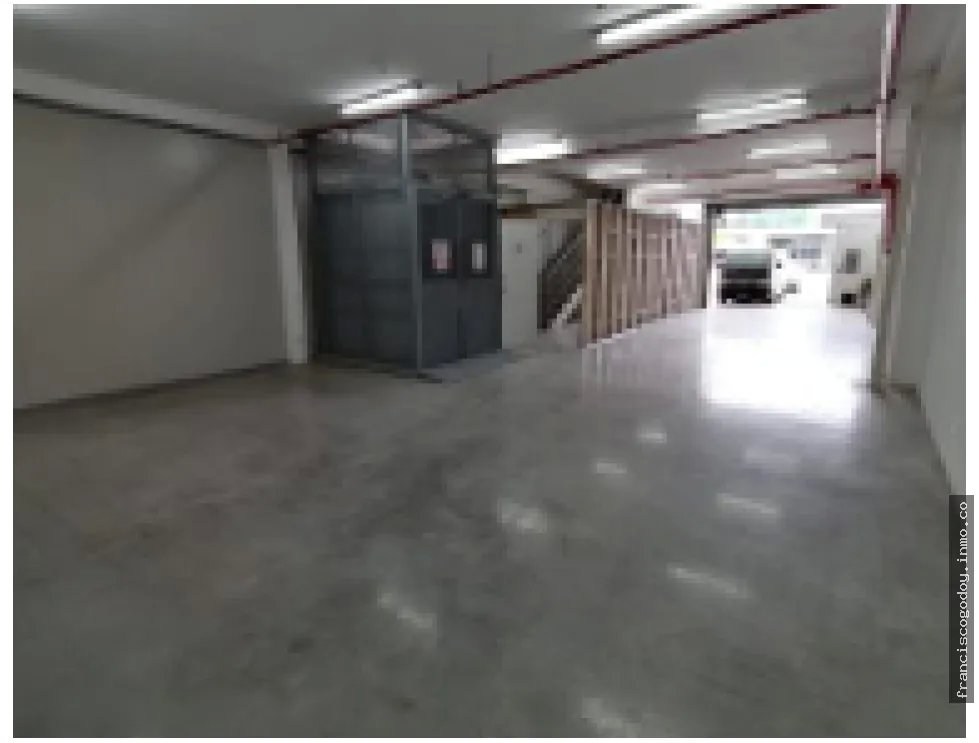 Venta de bodegas en panamá viejo
