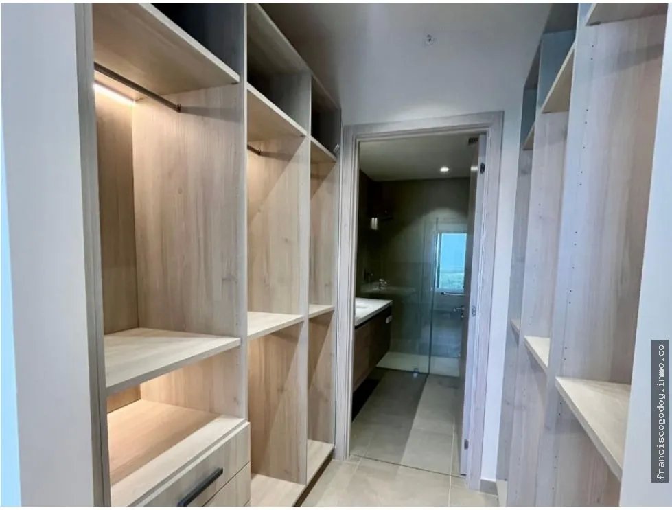Se vende apartamento en ocean house santa maria