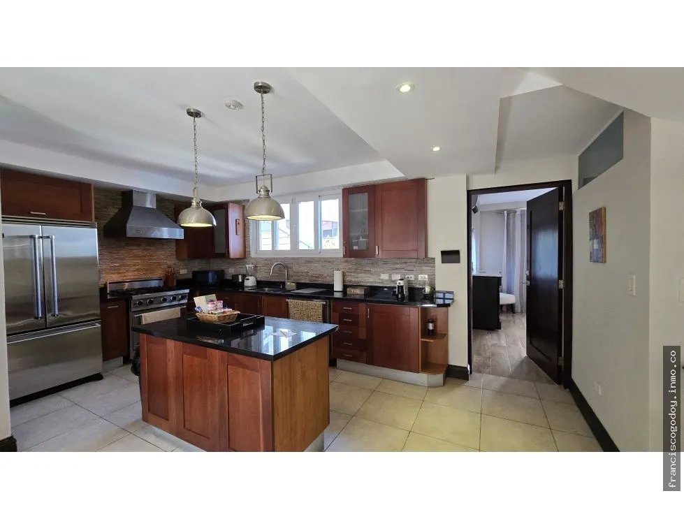Venta de casa en casco viejo, san felipe  panamá
