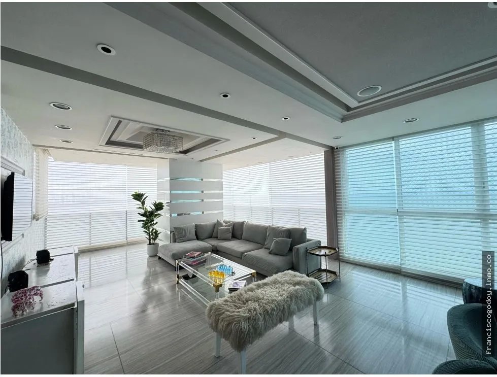 Apartamento en alquiler en punta pacífica