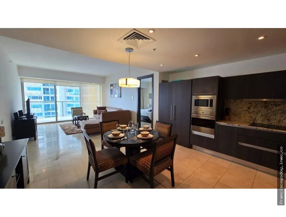 Apartamento en venta  punta pacífica