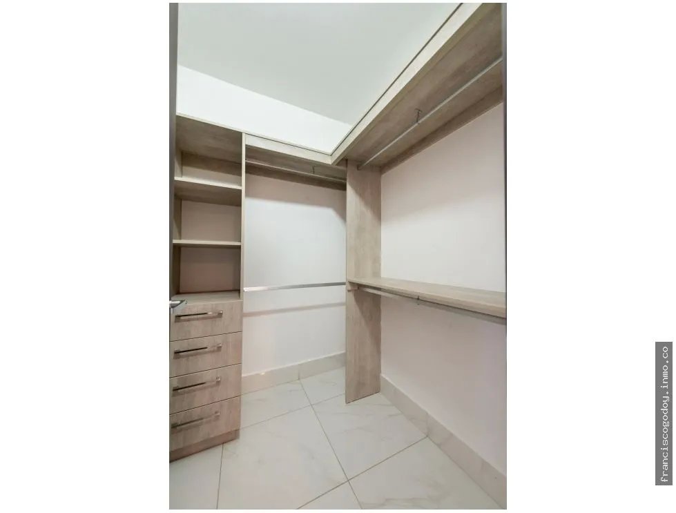 Venta de apartamento en edison park, betania