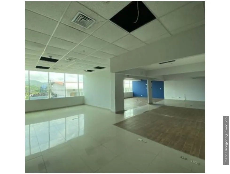 Venta de bodega en milla 8