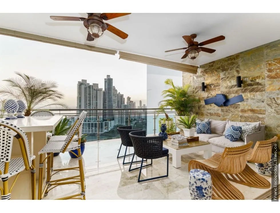 Apartamento atípico en venta en punta pacífica