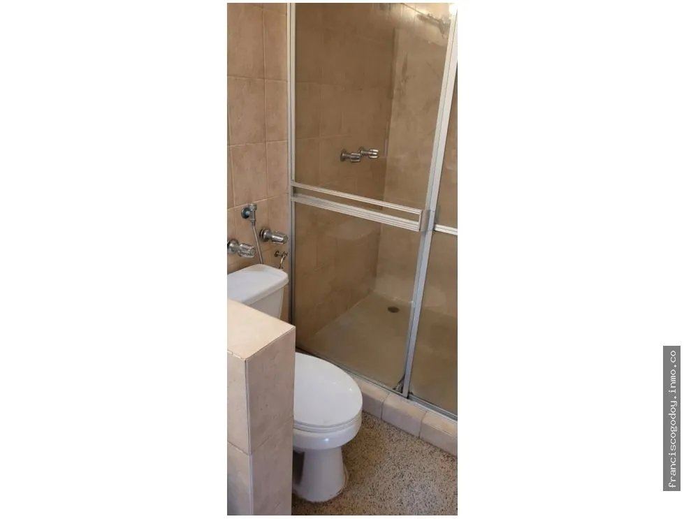 Alquiler: casa de 3 pisos en la alameda, ciudad de panamá