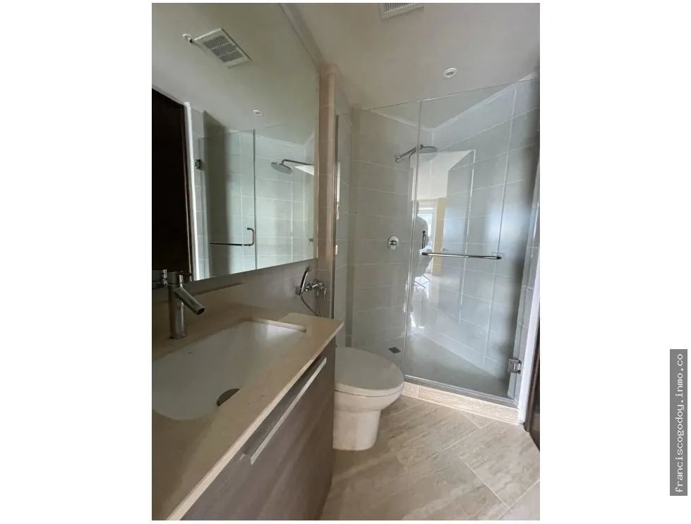 Venta de apartamento en the regent, costa del este