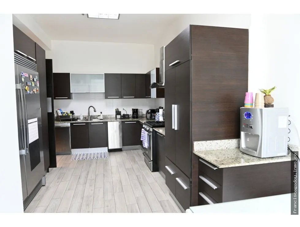 Venta de penthouse en ph titanium, costa del este