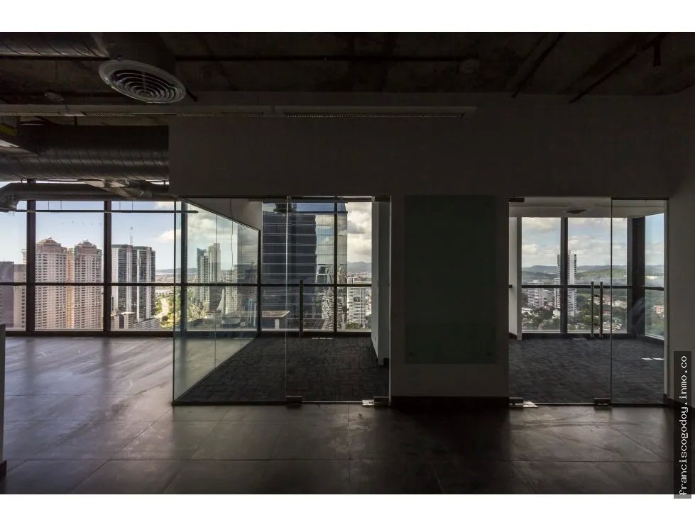 Alquiler de oficina en tower financial center  calle 50