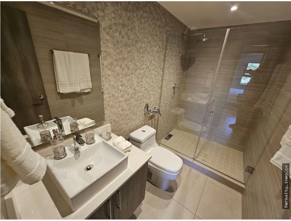 Apartamento en venta ph madeira, panamá pacífico