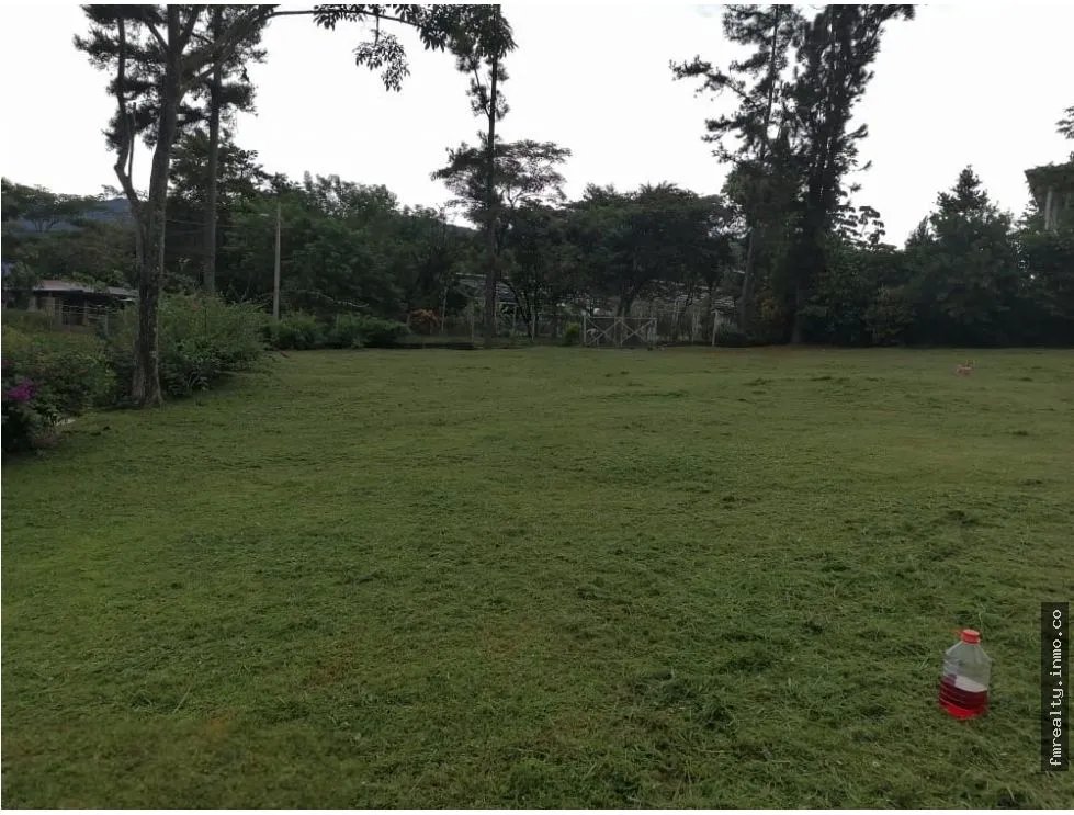 Venta de terreno en altos del maría