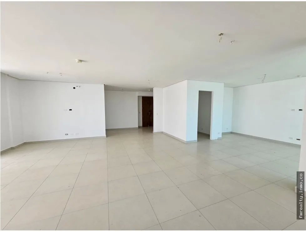 Venta de apartamento en costa del este