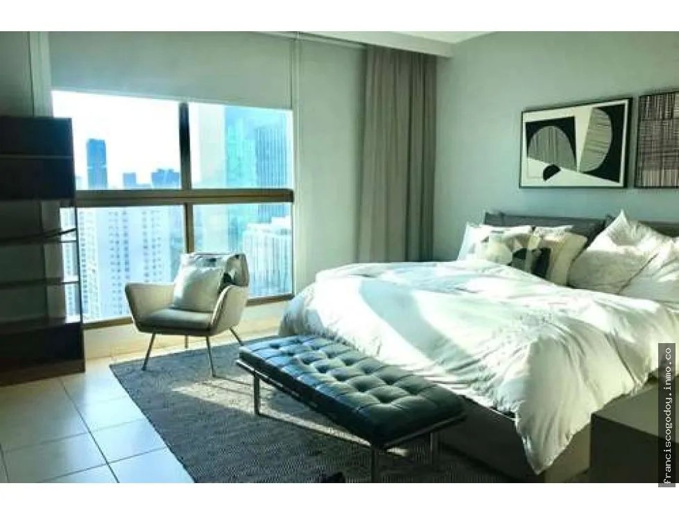 Se vende apartamento en punta pacífica